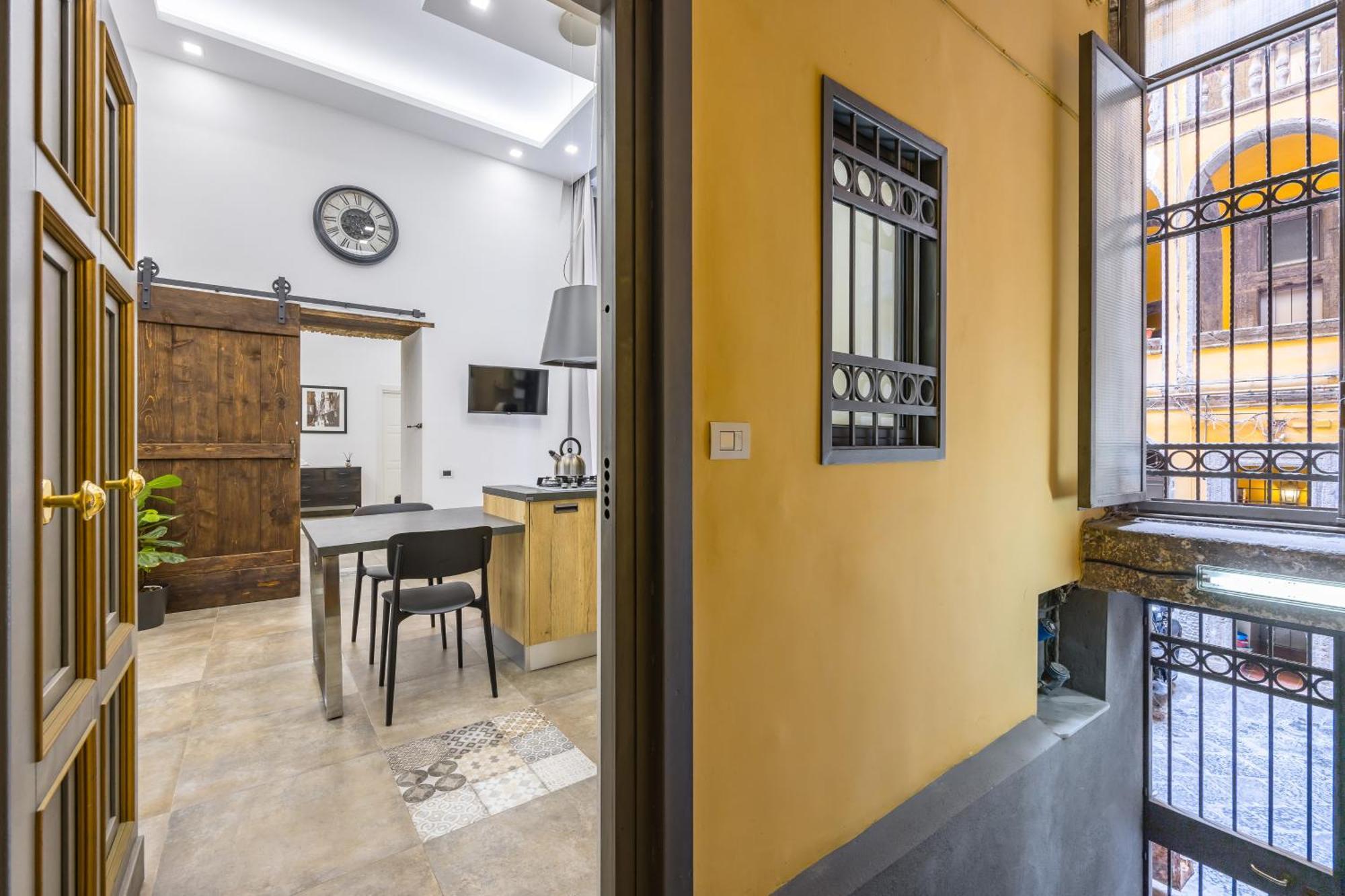 Palazzo Mormando - Industrial Apartment Napoli Bagian luar foto