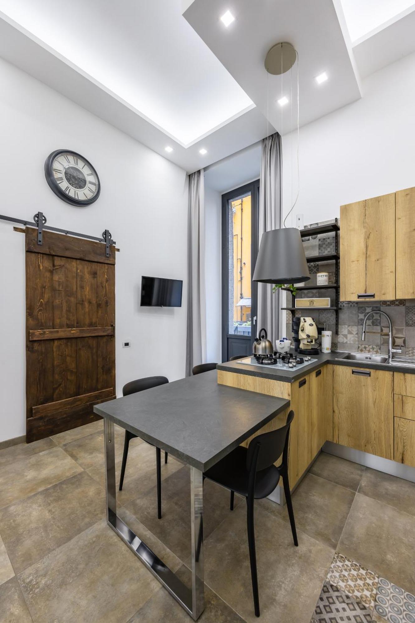 Palazzo Mormando - Industrial Apartment Napoli Bagian luar foto